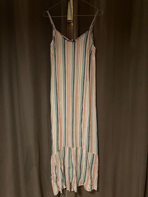 ROBE DE PLAGE 0 Diémoz (38)