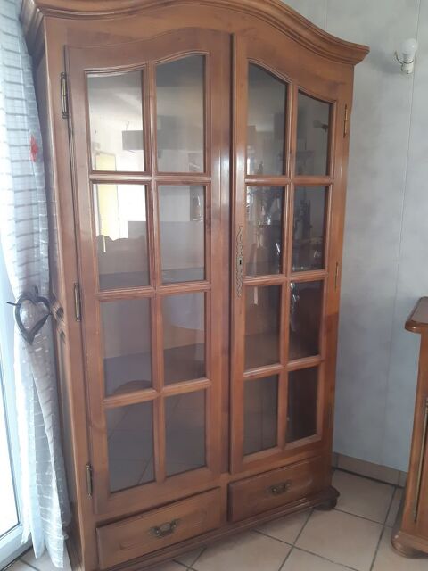buffet style gendarme  350 Lunel (34)