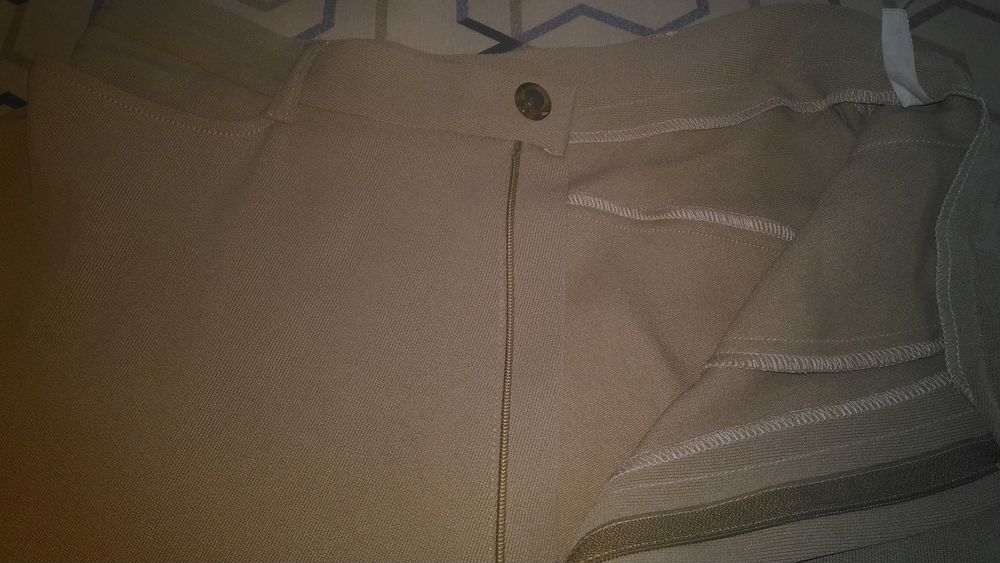 pantalon CACHAREL tissu beige clair sans motif extr&ecirc;mement l Vêtements