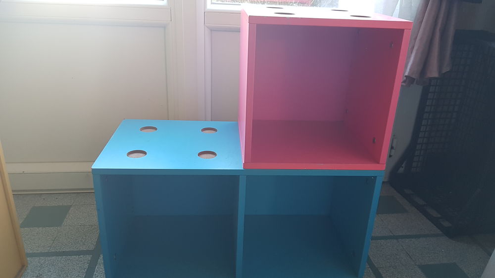 &eacute;tag&egrave;re biblioth&egrave;que enfant cubes Mobilier enfants