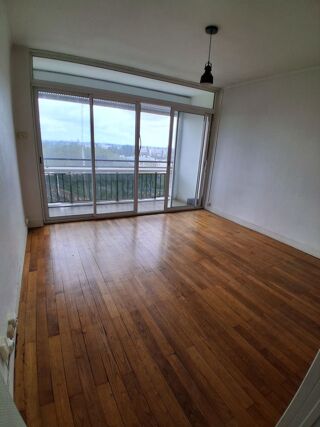  Appartement à louer 2 pièces 55 m²