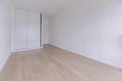 Appartement  louer 4 pices 94 m Saint-denis