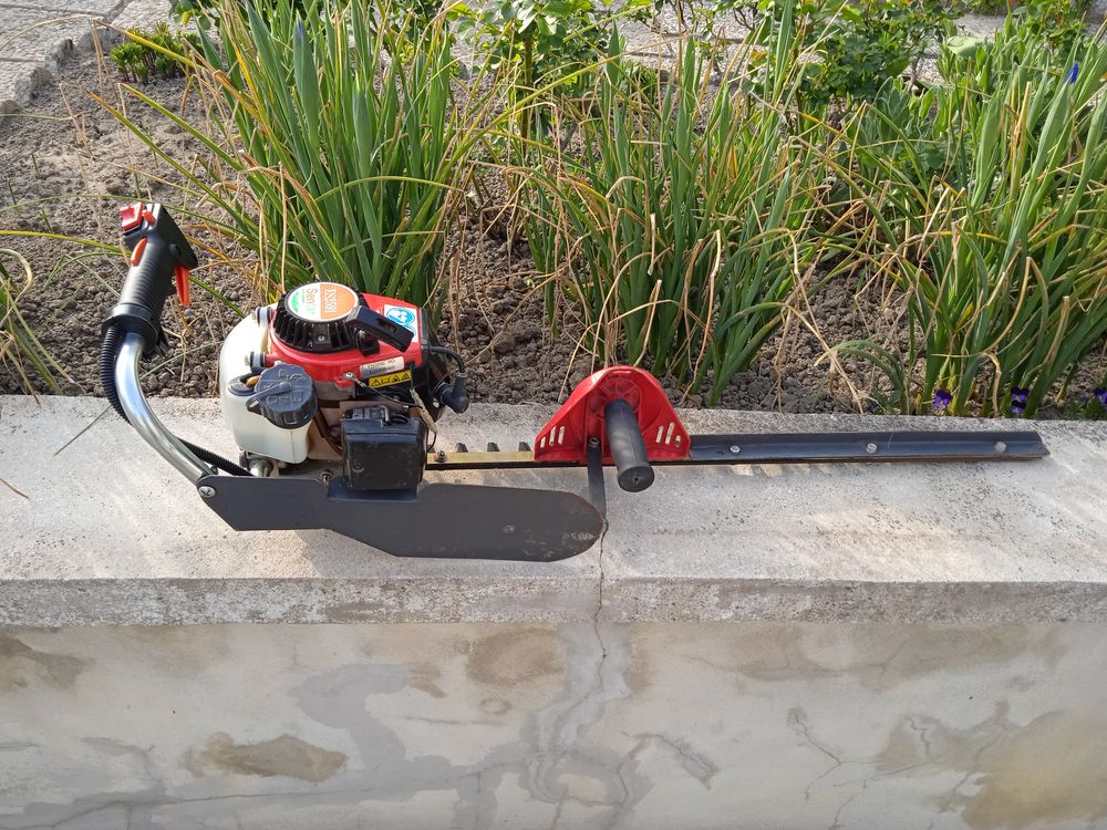 sulfateuse de la marque solo 433 quasiment neuf Jardin