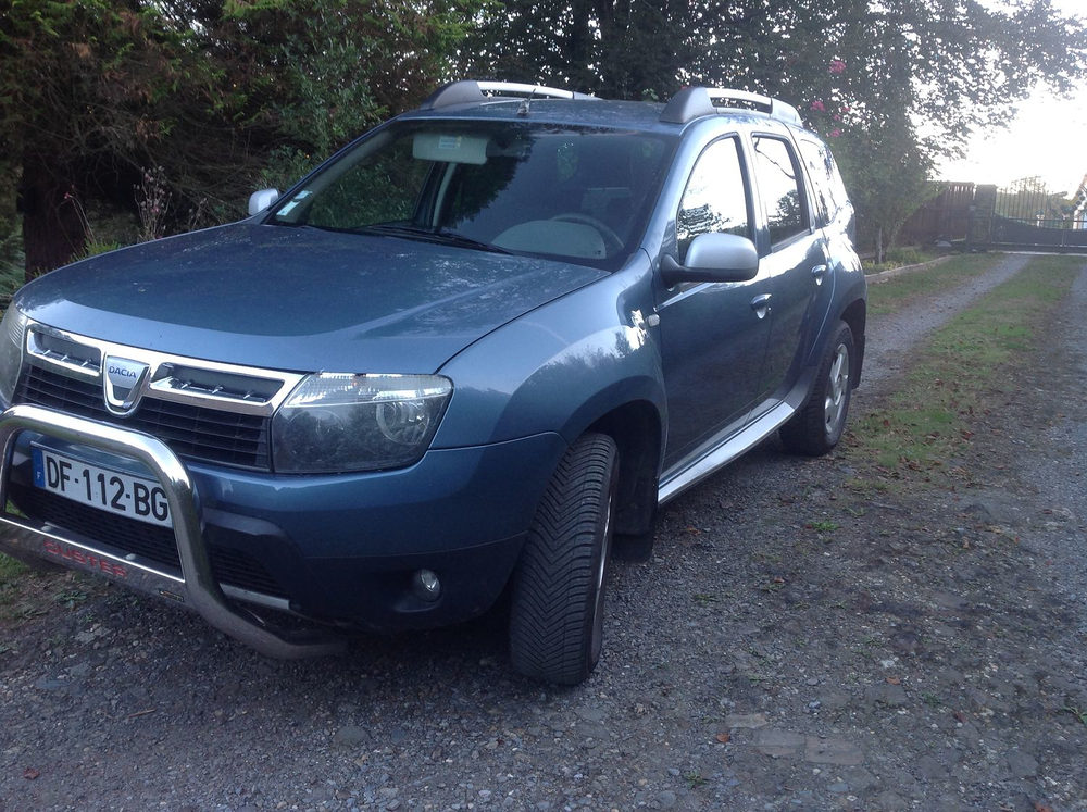 Duster 1.5 dCi 110 4x4 Laur&eacute;ate 2010 occasion 08230 Bourg-Fid&egrave;le