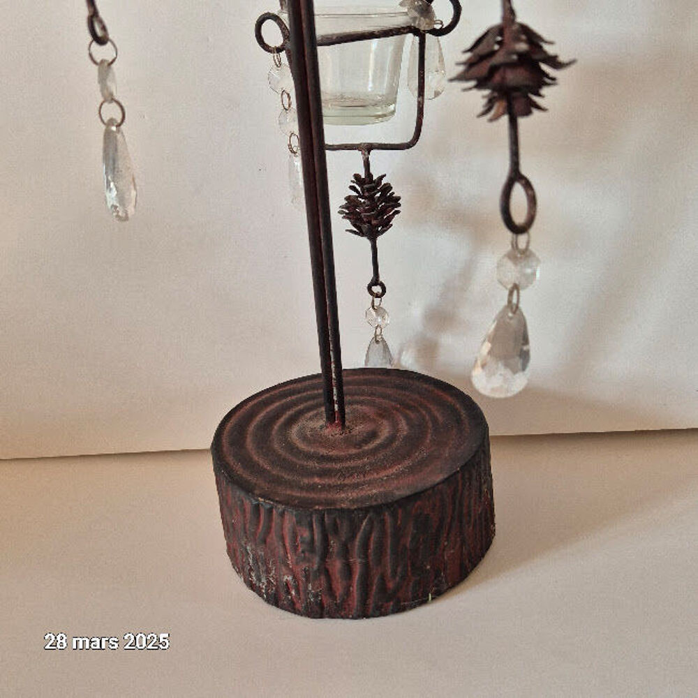 Bougeoir chandelier en m&eacute;tal noir, avec 3 bougies type chauf Dcoration