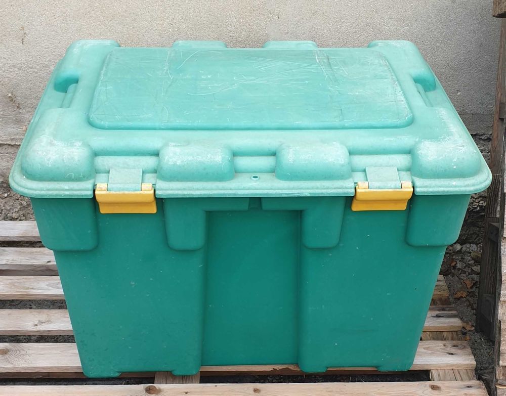 Lot 3 COFFRES de rangement ALLIBERT 185L/malle Jardin