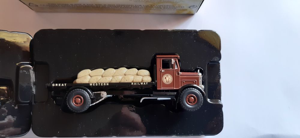 CAMION COLLECTION MATCHBOX 