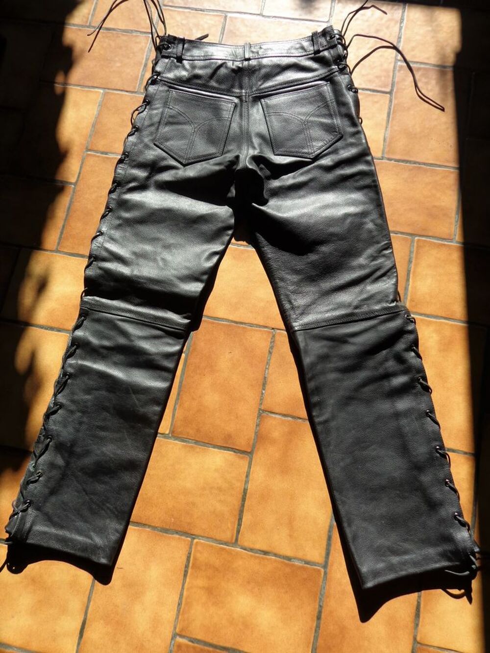 Pantalon cuir moto &agrave; lacets MIKJER Vêtements