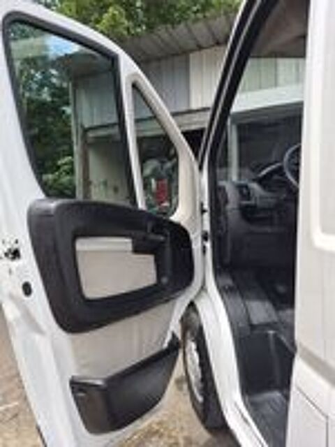 Divers PEUGEOT BOXER 2.0BlueHDi 110 2018 occasion 93380 Pierrefitte-sur-Seine