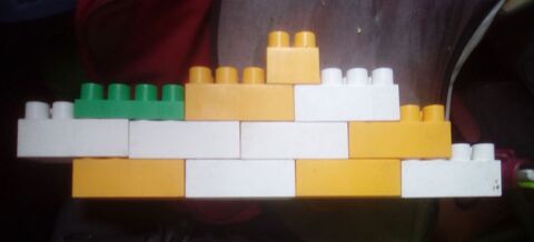 Lot Abrick Ecoiffier 75 pi�ces + 3 voitures 9 Beauchamp (95)