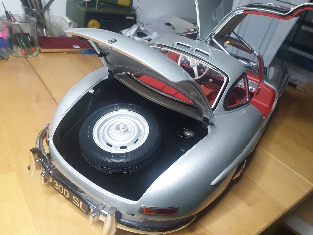 Maquette Mercedes-benz 300 SL mont&eacute; 