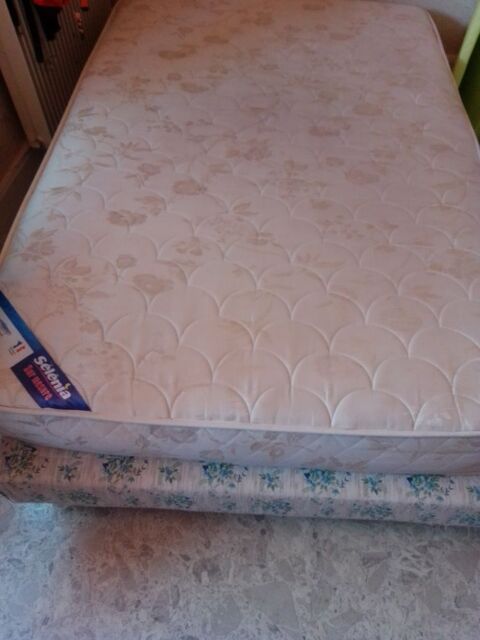 Meuble et chaussure 160 Chaumont (52)