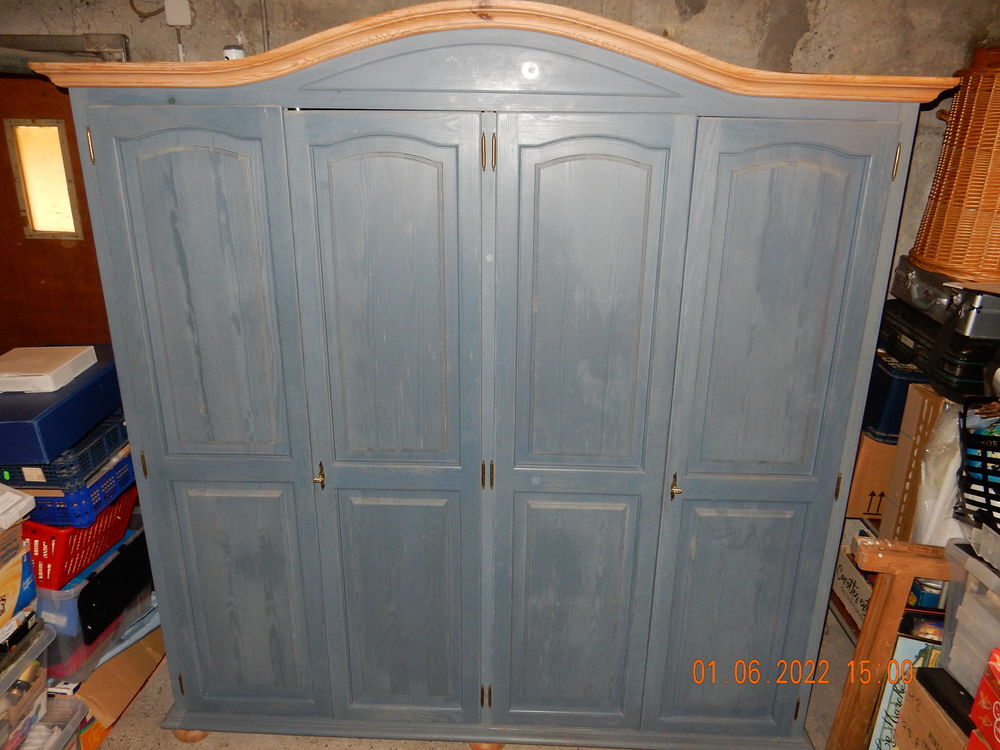 armoire bleue Meubles