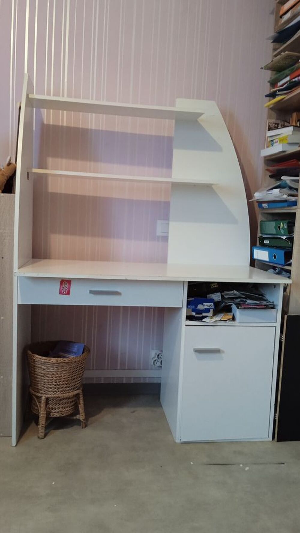 Bureau Meubles