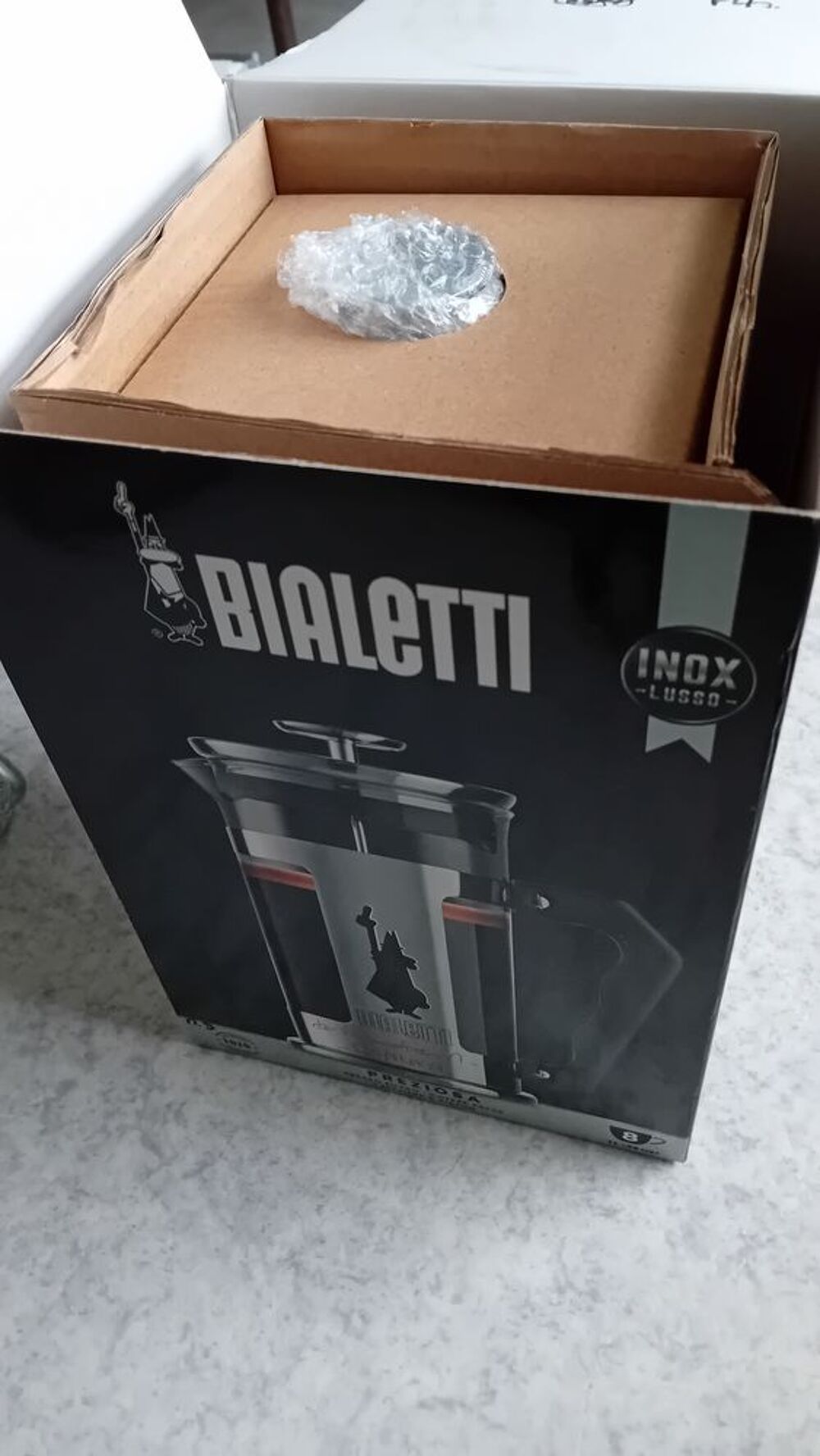 Cafeti&egrave;re Bialetti inox 8L originale neuve. Electroménager