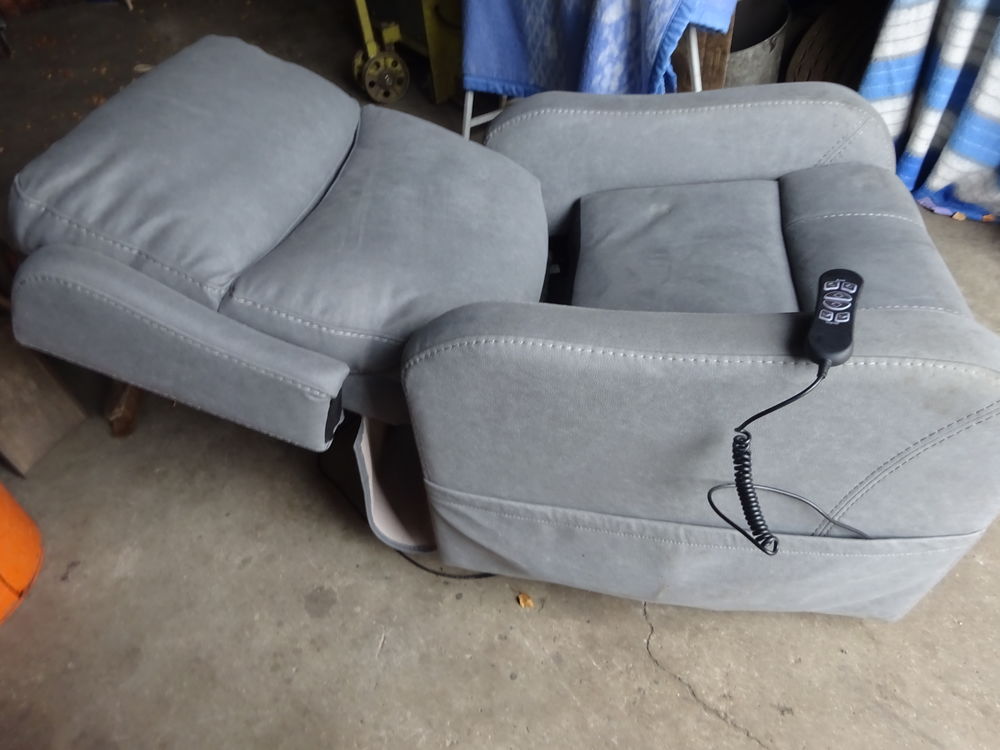 fauteuil releveur gris Meubles