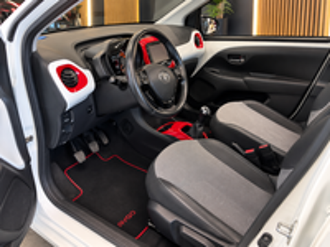 Aygo 2015 occasion 06400 Cannes