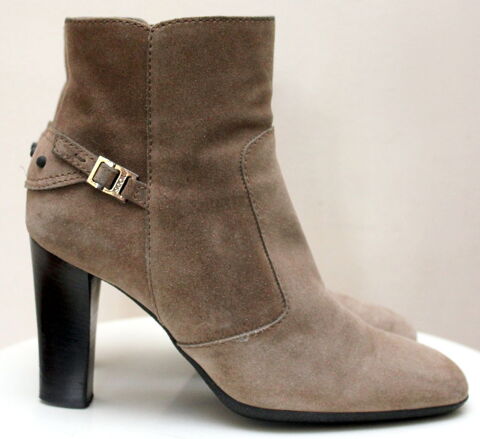 Bottines nubuck TOD'S T.36 1/2 Fr
cuir gris beige 100 Issy-les-Moulineaux (92)