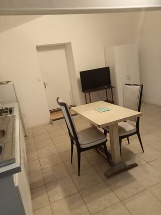  Loft à louer 2 pièces 50 m² La jard