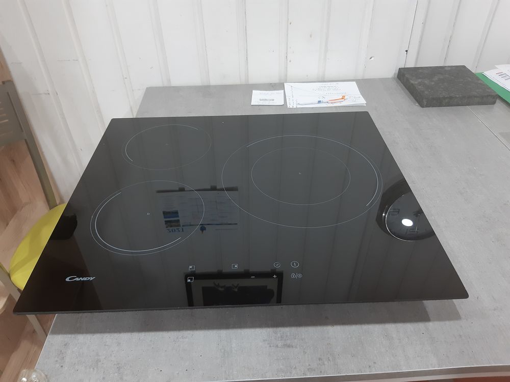 plaque induction candy Electroménager