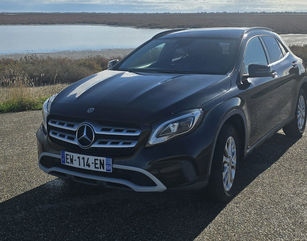 Classe GLA GLA 180 d 7-G DCT Inspiration 2018 occasion 13460 Saintes-Maries-de-la-Mer
