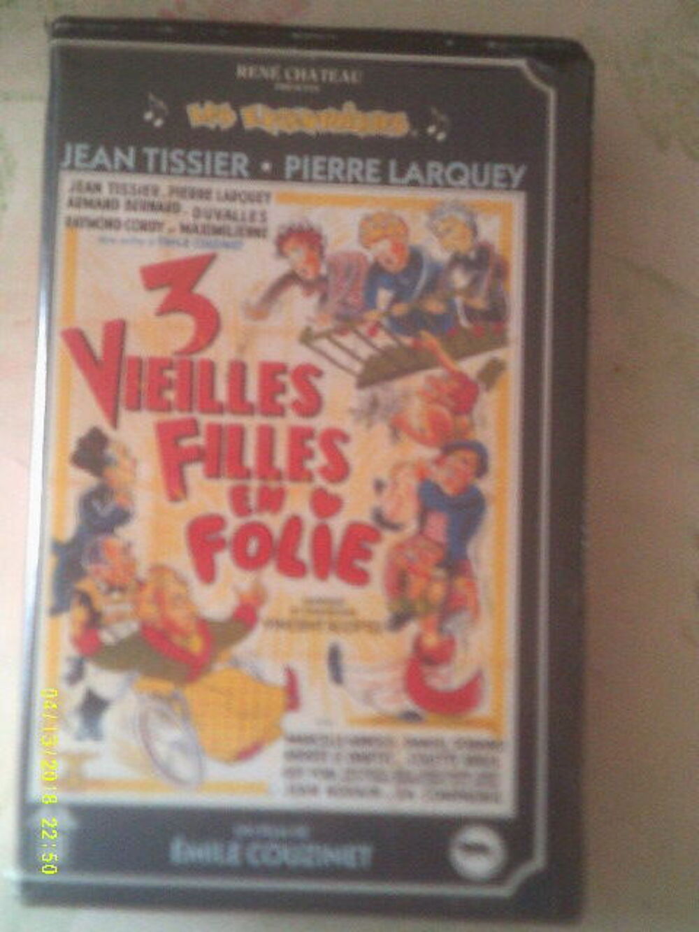 TROIS VIEILLES FILLES EN FOLIE film DVD et blu-ray