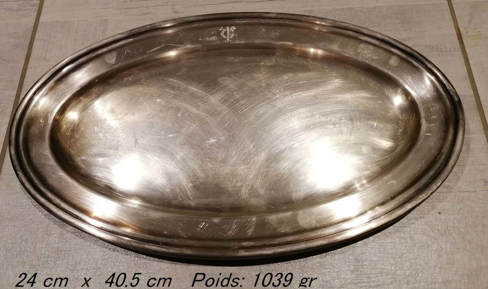 Tr&egrave;s ancien plat de l'orf&egrave;vre anglais. J.H Potter. Sheffield Cuisine