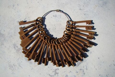 Trousseau de clefs anciennes 40 Gargenville (78)