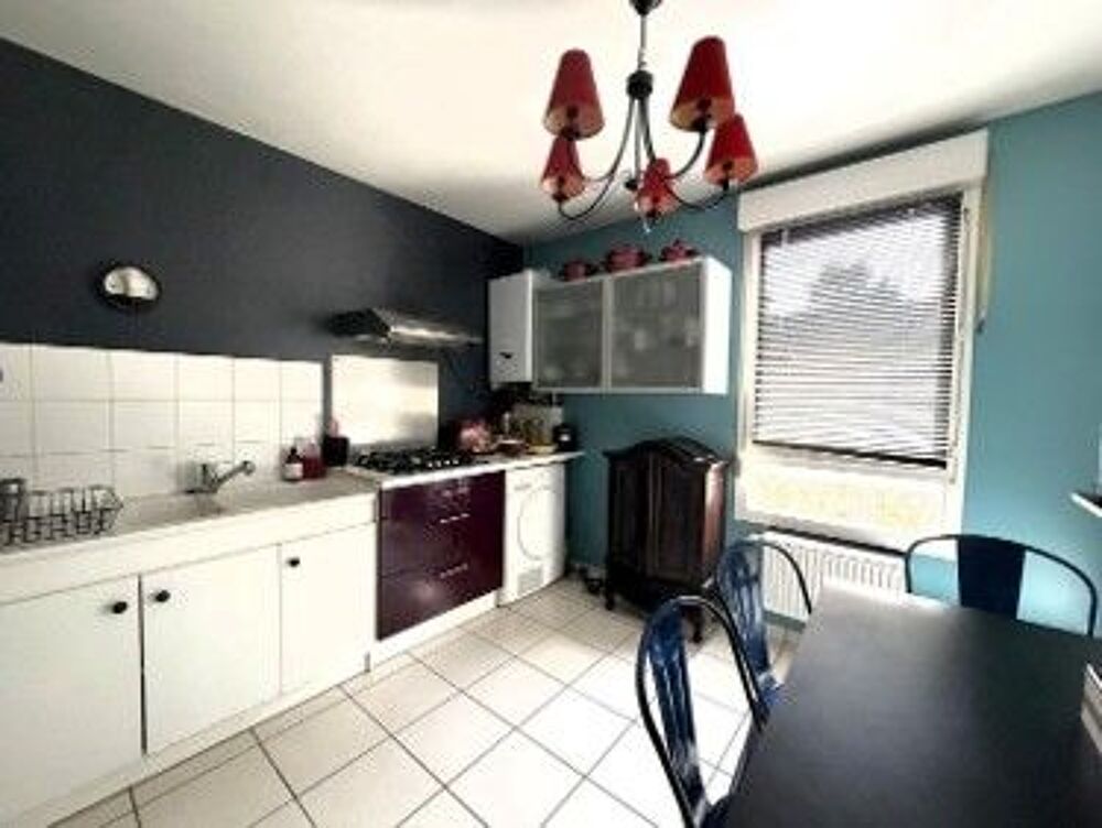 Location Appartement MONT D'OR : DUPLEX CALME ET LUMINEUX AU CENTRE DE COLLONGES Collonges-au-mont-d'or