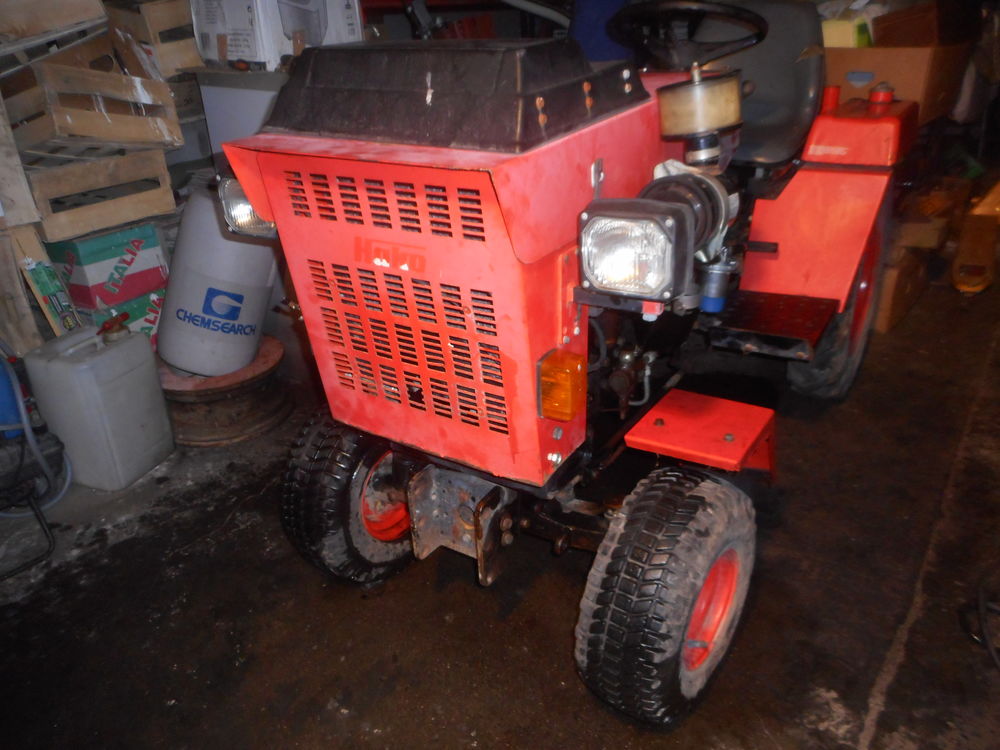 tracteur diesel 23 cv complet ou pour pi&egrave;ces d&eacute;tach&eacute;e Bricolage