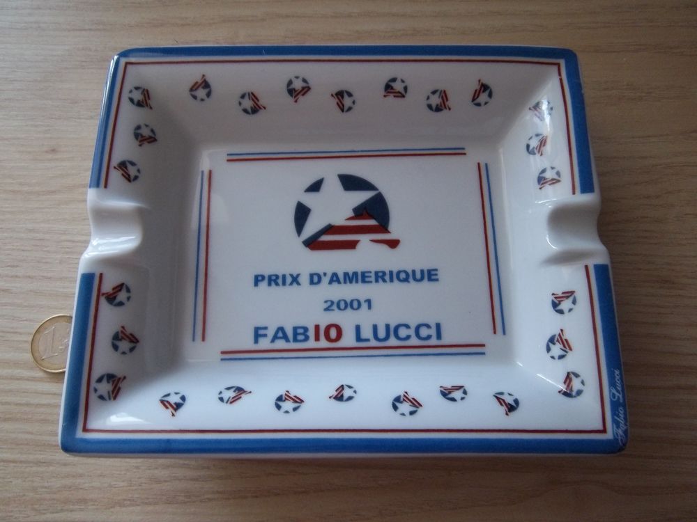 Cendrier publicitaire sign&eacute; Fabio LUCCI prix d'Am&eacute;rique 2001 