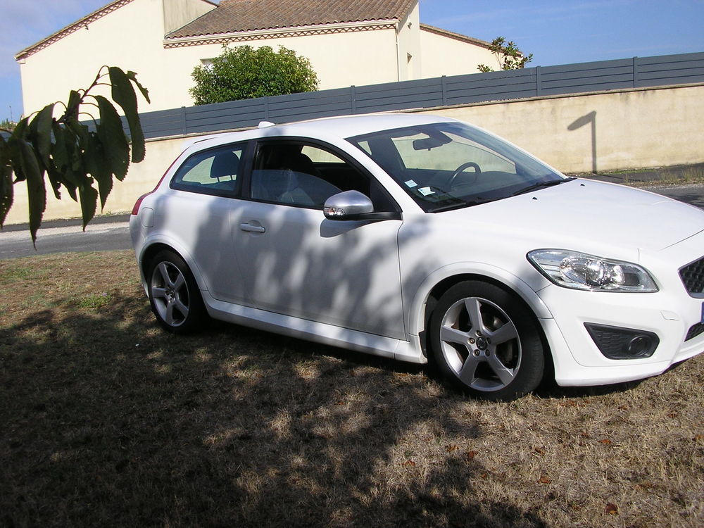 C30 1.6 D2 115CH R DESIGN EDITION 2011 occasion 16600 Ruelle-sur-Touvre