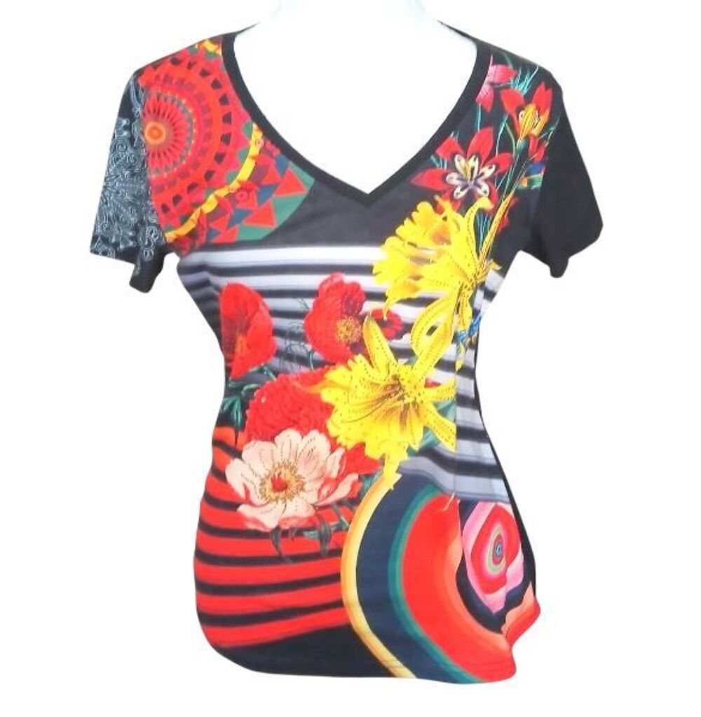 Tee-shirt femme fleur imprim&eacute; taille 38 - Vêtements