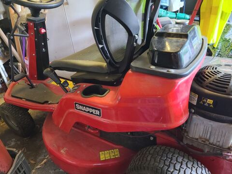 Tondeuse a1utoportee snapper etat neuf 2400 Corb�re-les-Cabanes (66)