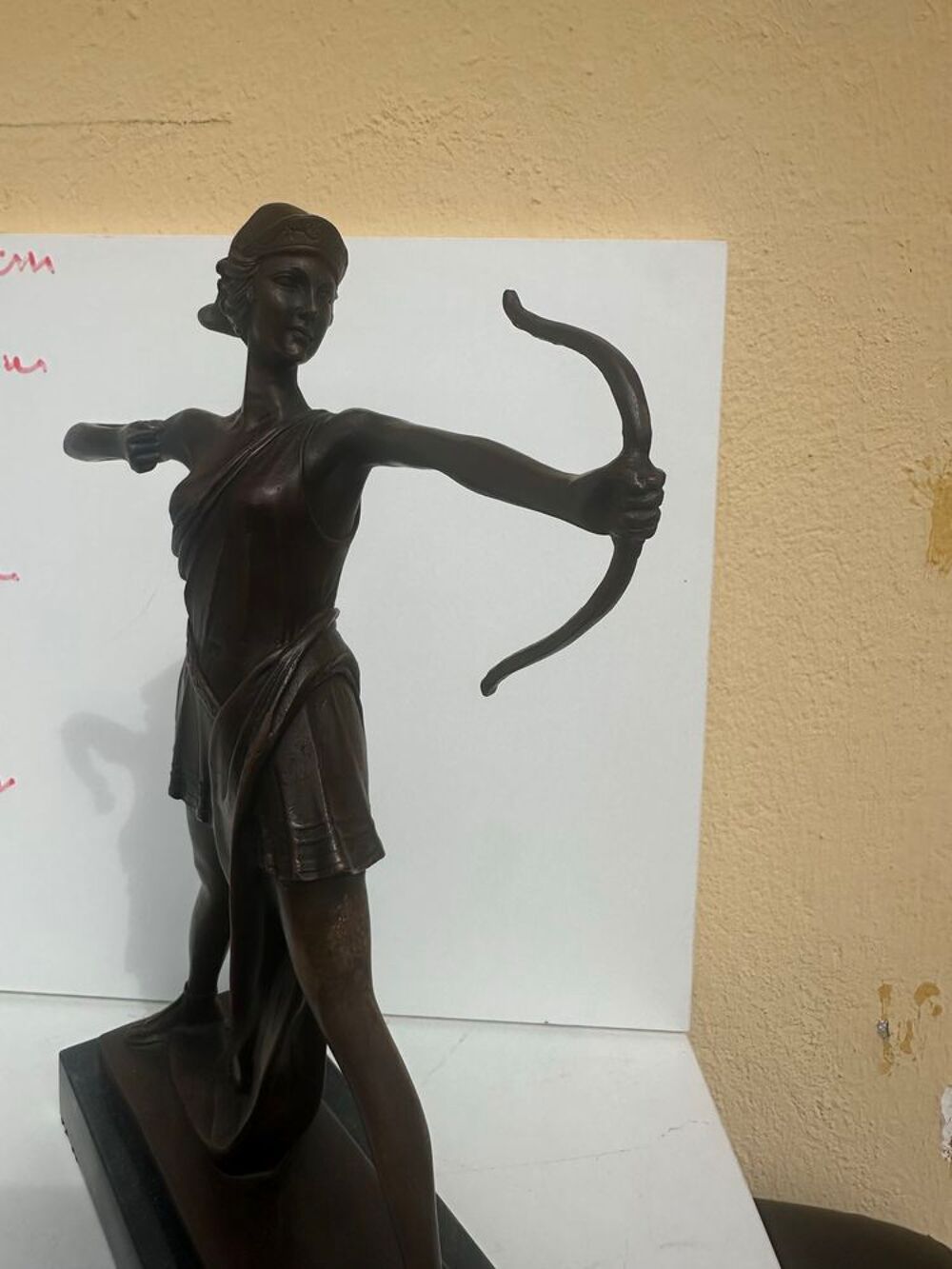 magnifique, statut en Bronze magnifique, statut en Bronze 