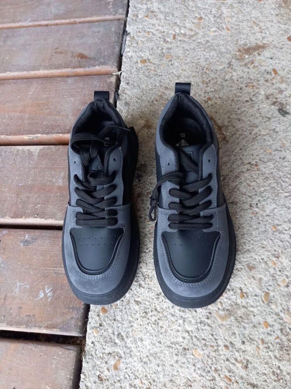 Chaussure femme &agrave; talon.39 pour et 37 peu utilis Chaussures