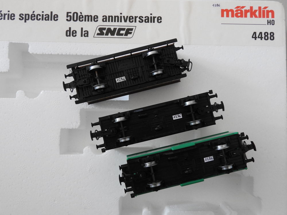 Echelle HO ? M&auml;rklin Coffret " 50 ans SNCF " r&eacute;f. 4488 