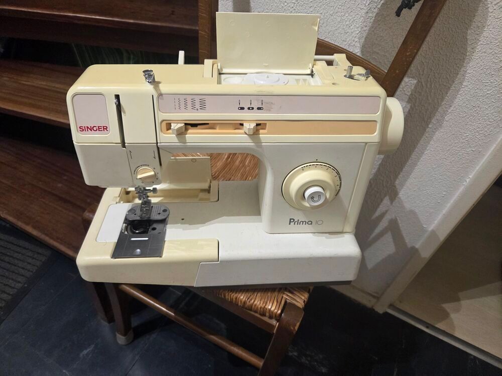 Vendre machine a coudre 
Singer prima 10 Bricolage