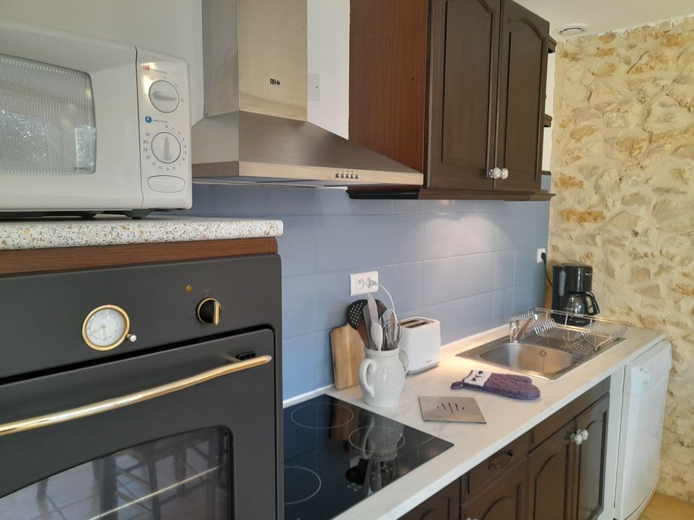   LE CANTOU - DOMAINE DE BELLEVUE COTTAGE EN PERIGORD  Aquitaine, Lembras (24100)