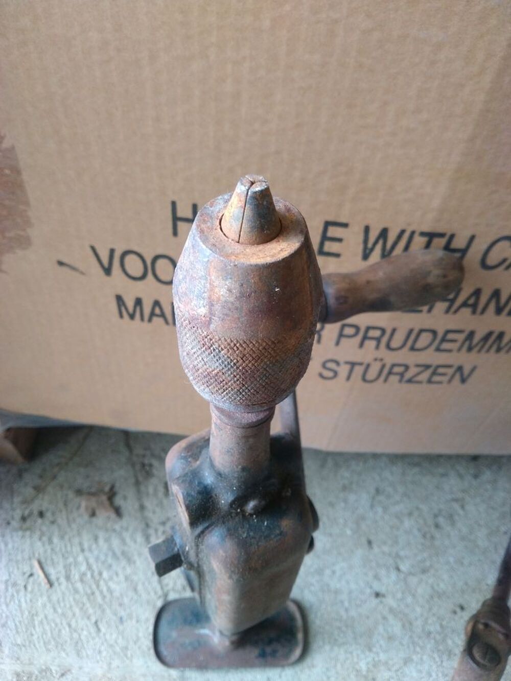 CHIGNOLE A MAIN PEUGEOT ET FR&Egrave;RES Bricolage