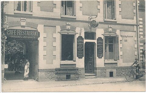 37. CPA. SAINT-AVERTIN. Caf� Restaurant Au Pavillon 1 Loches (37)