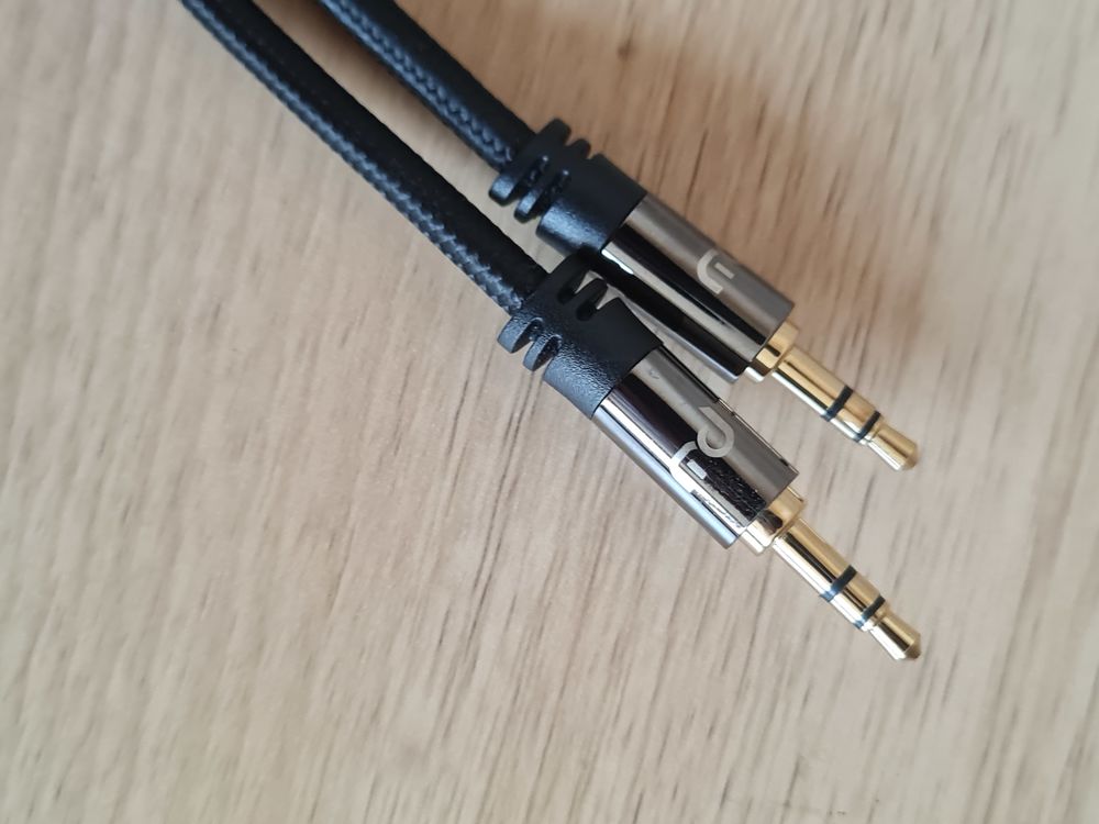 C&acirc;ble jack m&acirc;le &agrave; m&acirc;le 1.5 m Audio et hifi