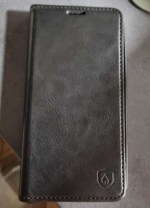 Etui pochette pour iPhone 14 pro 20 Oullins (69)