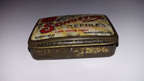 Ancienne boite � aiguilles pour phonographe Songster 10 Limoges (87)