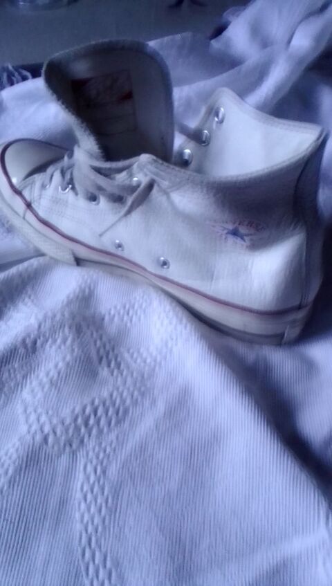 Convers en cuir Montpellier (34)