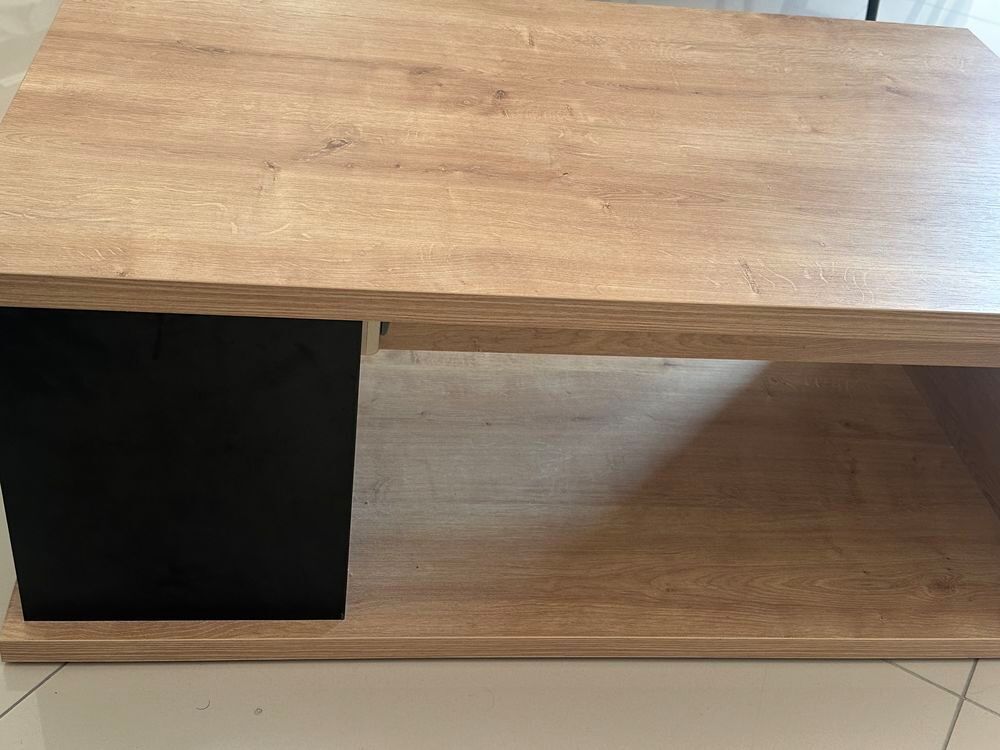 Table basse avec coffre Meubles