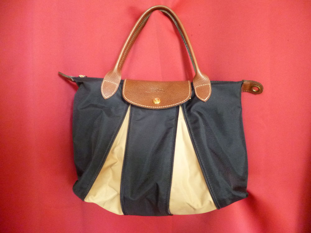 tr&egrave;s beau sac de marque Longchamp neuf ! Maroquinerie