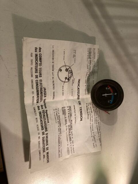 Indicateur de tension volts 8 45490 Corbeilles