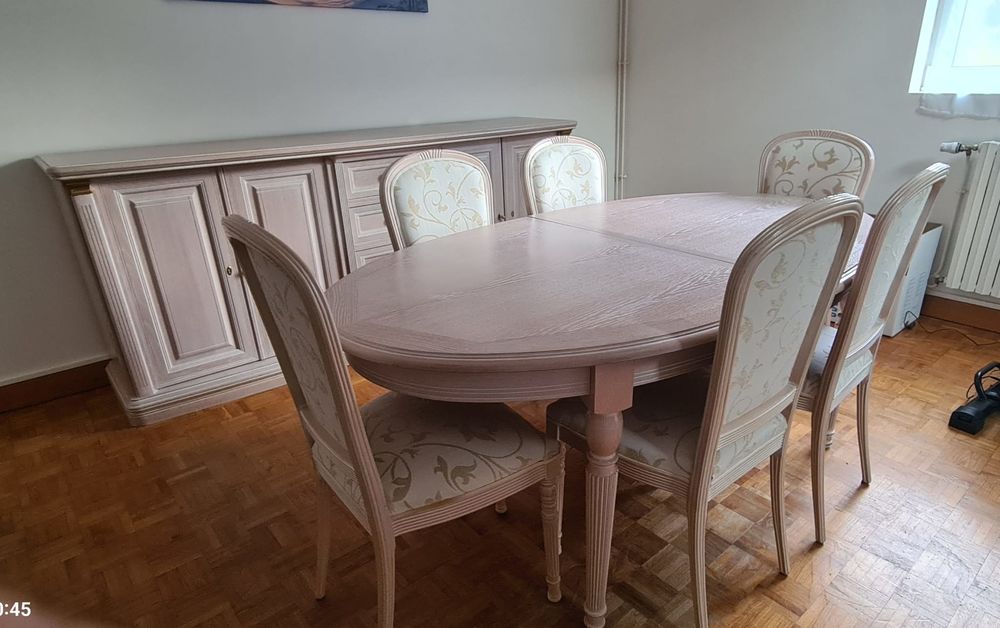 Salle &agrave; manger !! Meubles