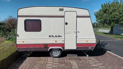 B&Uuml;RSTNER Caravane 1984 occasion La Guyonni&egrave;re 85600